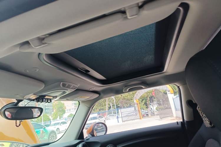 Used MINI 2018 1.5T ONE PLUS Headliner