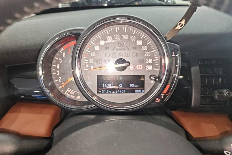 Used MINI 2018 1.5T ONE PLUS Instrument Cluster