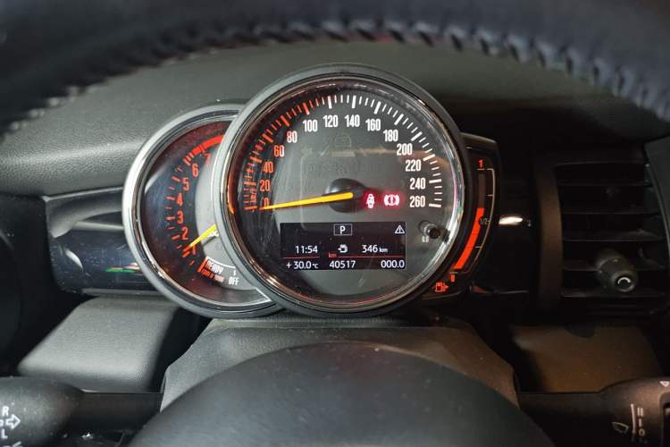 Used MINI 2018 1.5T COOPER Classic Edition Instrument Cluster