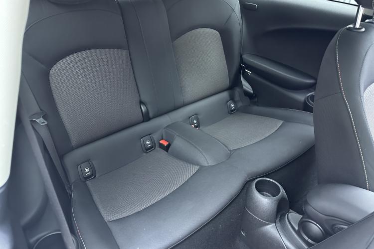 Used MINI 2018 1.5T ONE PLUS Interior 3