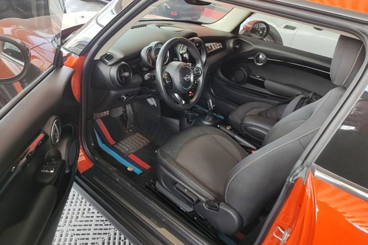 Used MINI 2018 1.5T ONE PLUS Left Front Seat