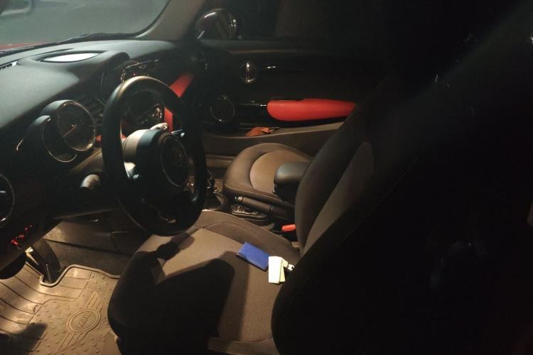 Used MINI 2018 1.5T ONE PLUS Left Front Seat