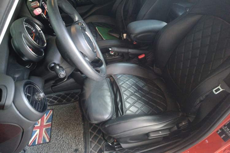Used MINI 2018 1.5T COOPER Classic Edition Five-Door Version Left Front Seat