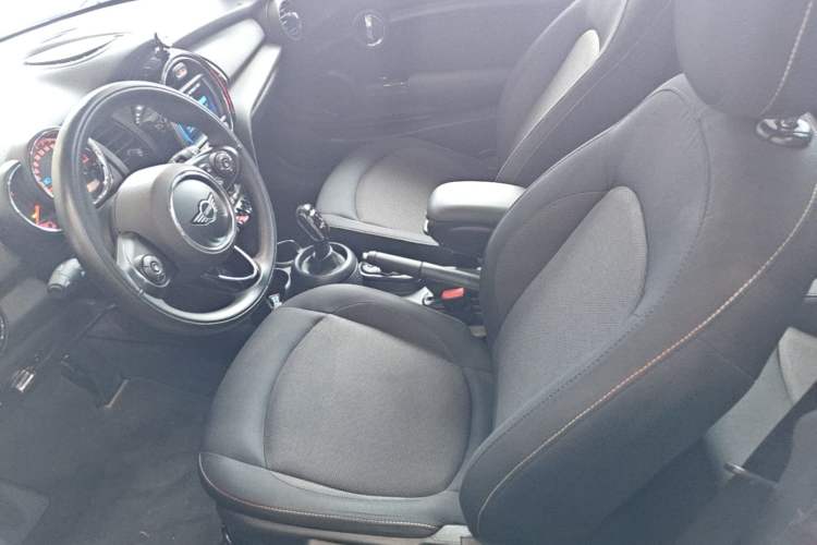 Used MINI 2018 1.5T ONE Left Front Seat
