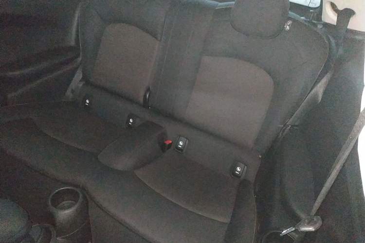 Used MINI 2018 1.5T ONE Left Rear Seat