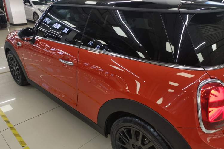 Used MINI 2018 1.5T COOPER Classic Edition Left Side