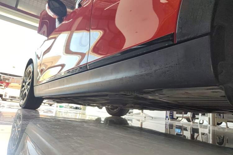 Used MINI 2018 1.5T ONE PLUS Five-Door Edition Left Side Sill