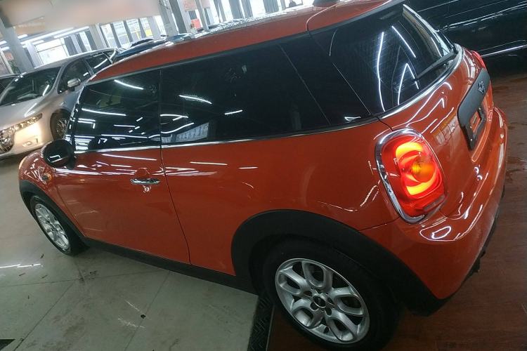 Used MINI 2018 1.5T ONE Left Side