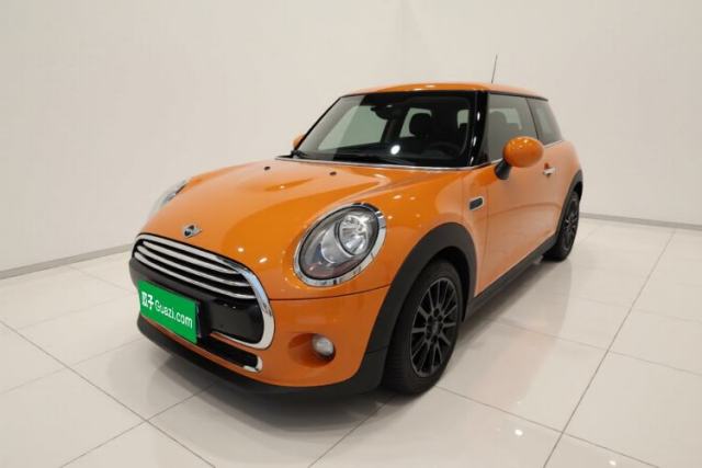 MINI 2018 1.5T ONE PLUS usado