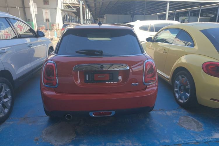 Used MINI 2018 1.5T ONE PLUS Five-Door Edition Rear