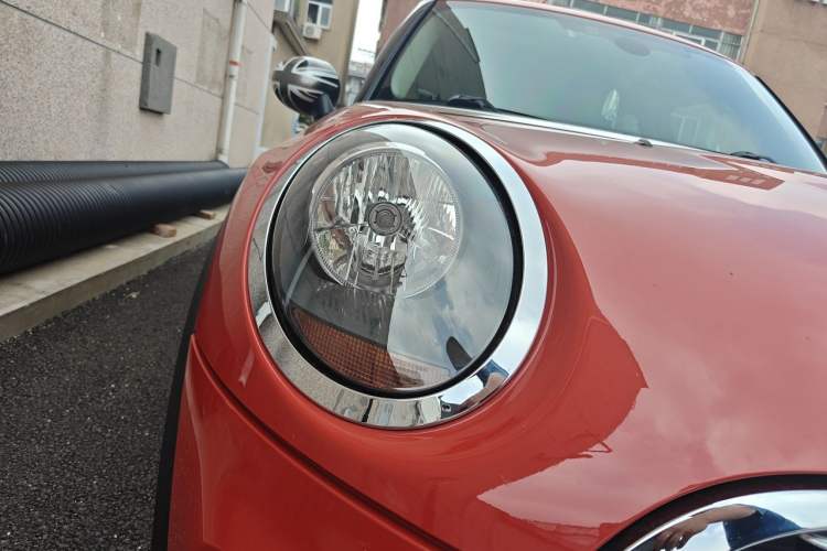 Used MINI 2018 1.5T ONE PLUS Five-Door Edition Right Front Headlight