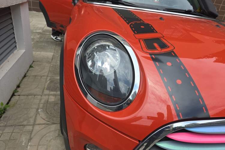 Used MINI 2018 1.5T ONE Five-Door Edition Right Front Headlight