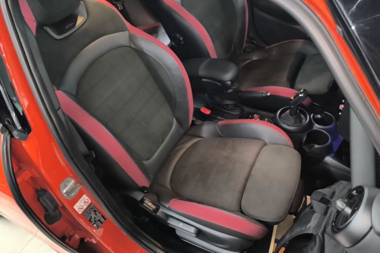 Used MINI 2018 2.0T COOPER S Racing Edition 5-door model Right Front Seat