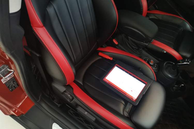 Used MINI 2018 1.5T COOPER Classic Edition Right Front Seat