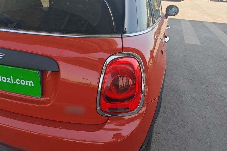 Used MINI 2018 1.5T ONE Five-Door Edition Right Rear Taillight
