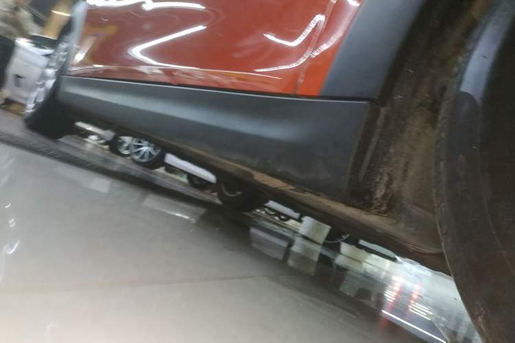 Used MINI 2018 1.5T ONE Right Side Sill