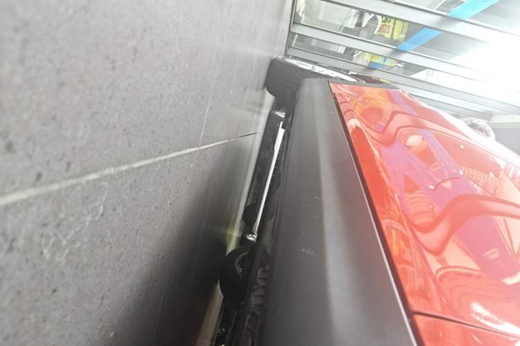 Used MINI 2018 1.5T ONE Right Side Sill