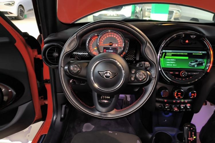 Used MINI 2018 2.0T COOPER S Racing Edition 5-door model Steering Wheel