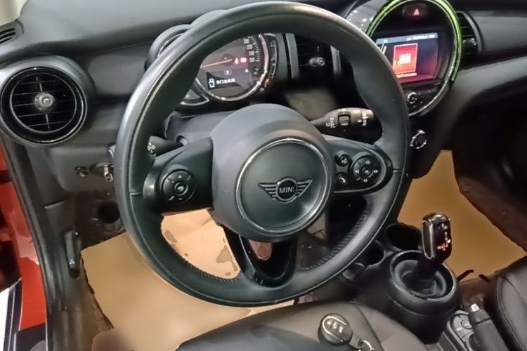Used MINI 2018 1.5T ONE Steering Wheel
