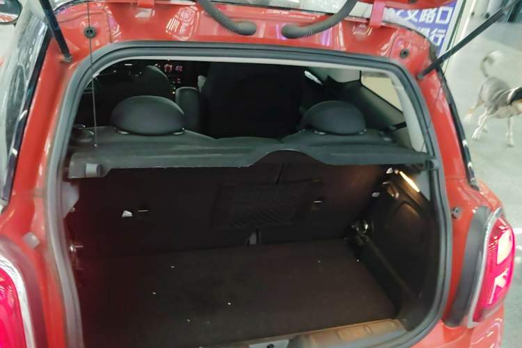 Used MINI 2018 1.5T COOPER Classic Edition Trunk