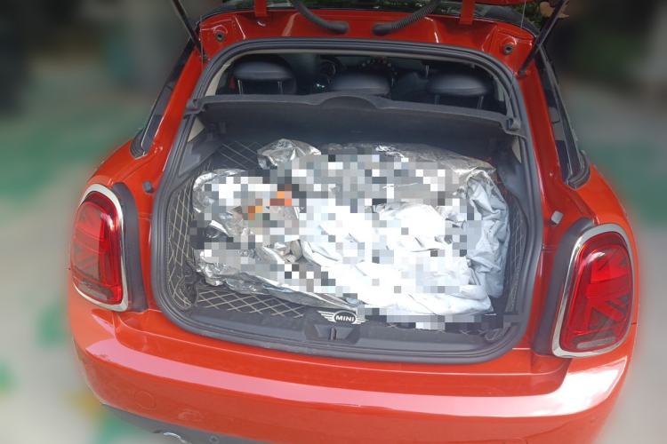 Used MINI 2018 1.5T COOPER Classic Edition Five-Door Version Trunk