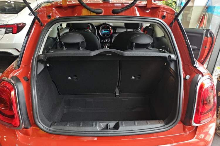 Used MINI 2018 1.5T ONE Trunk