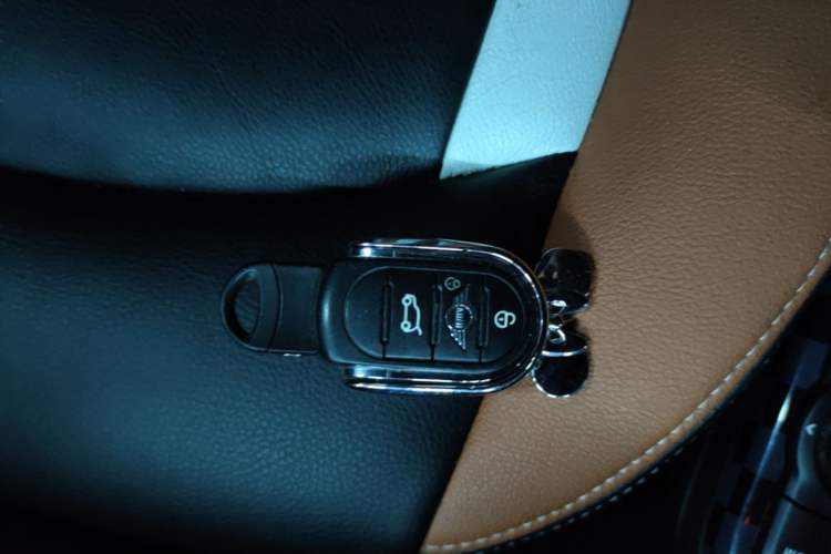 Used MINI 2018 1.5T ONE PLUS Five-Door Edition Vehicle Key
