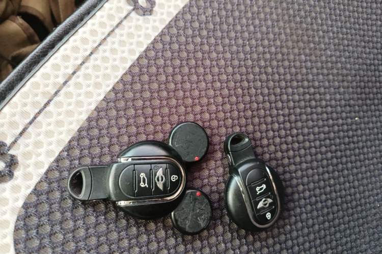 Used MINI 2018 1.5T ONE PLUS Vehicle Key