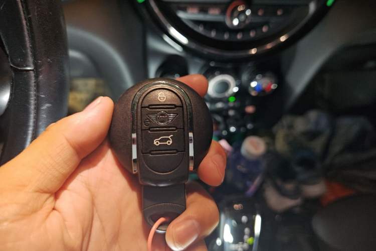 Used MINI 2018 1.5T COOPER Classic Edition Vehicle Key