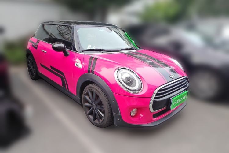 Used MINI 2018 1.5T COOPER Artist Front Right 45 Deg