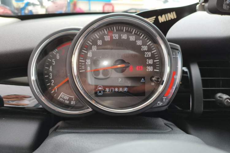 Used MINI 2018 1.5T COOPER Classic Edition Five-Door Version Instrument Cluster