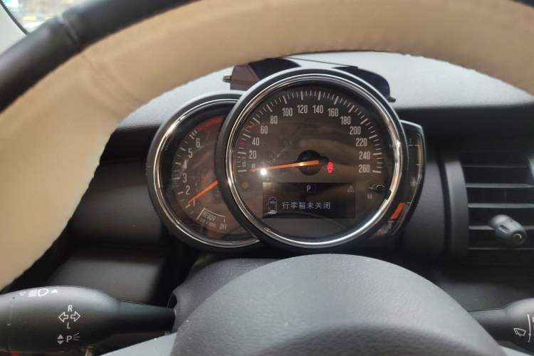 Used MINI 2018 1.5T ONE Five-Door Edition Instrument Cluster