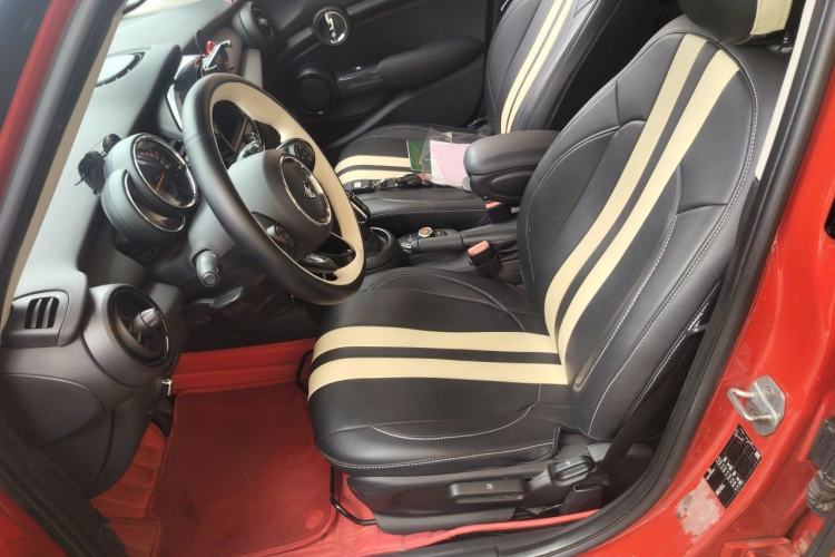 Used MINI 2018 1.5T ONE Five-Door Edition Left Front Seat