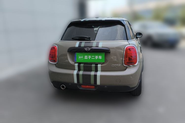 Used MINI 2018 1.5T COOPER Classic Edition Five-Door Version Rear