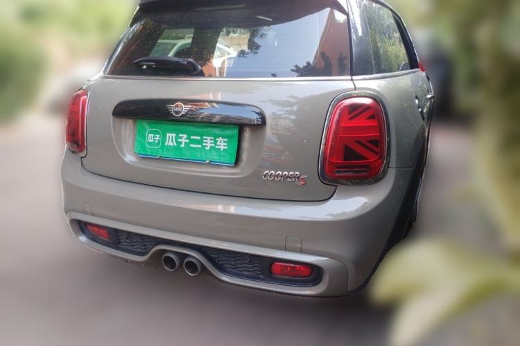 Used MINI 2018 2.0T COOPER S Classic Edition Rear Right 45 Deg