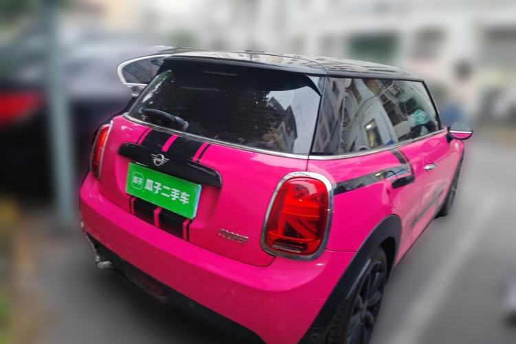 Used MINI 2018 1.5T COOPER Artist Rear Right 45 Deg