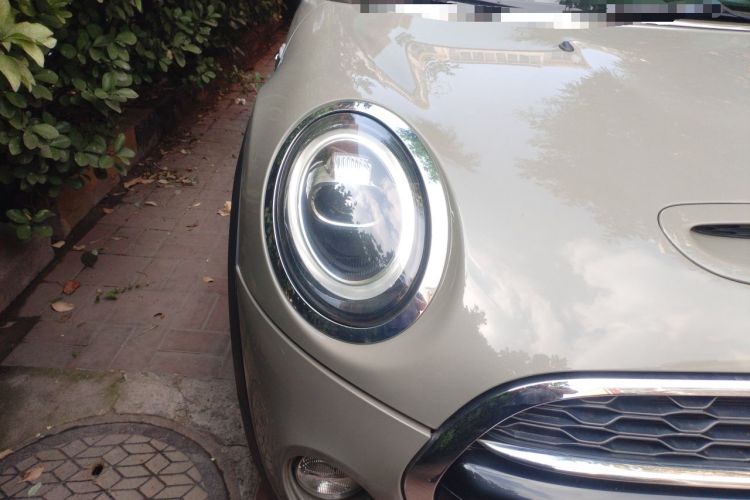 Used MINI 2018 2.0T COOPER S Classic Edition Right Front Headlight