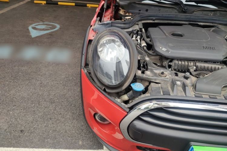 Used MINI 2018 1.5T ONE Five-Door Edition Right Front Headlight