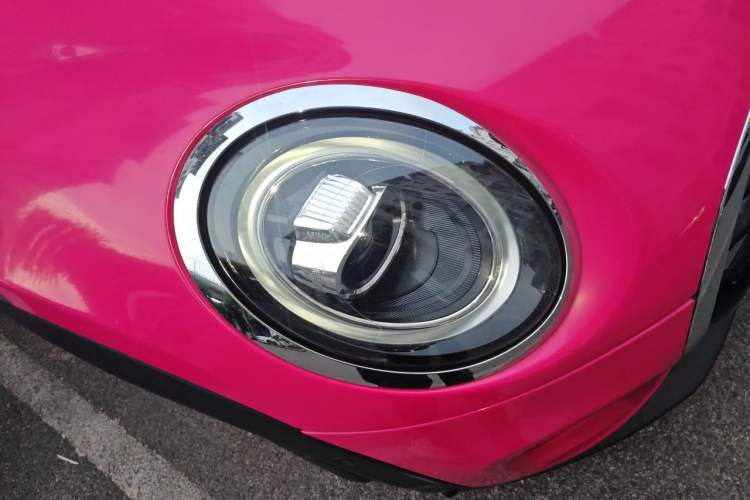 Used MINI 2018 1.5T COOPER Artist Right Front Headlight