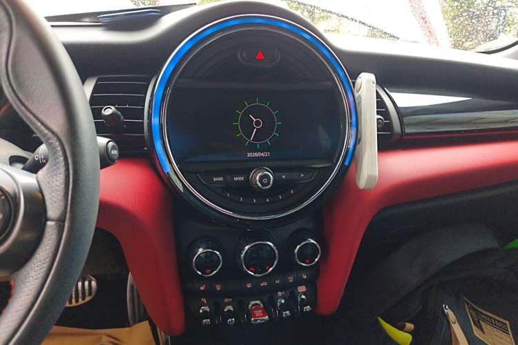 Used MINI 2018 1.5T COOPER Racing Driver Audio And AC Panel