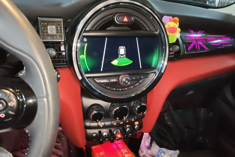 Used MINI 2018 1.5T COOPER Artist Audio And AC Panel
