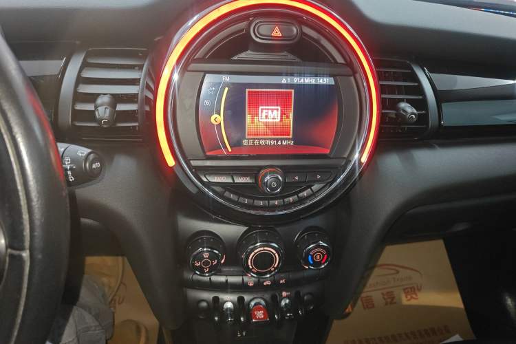Used MINI 2018 1.5T ONE PLUS Audio And AC Panel