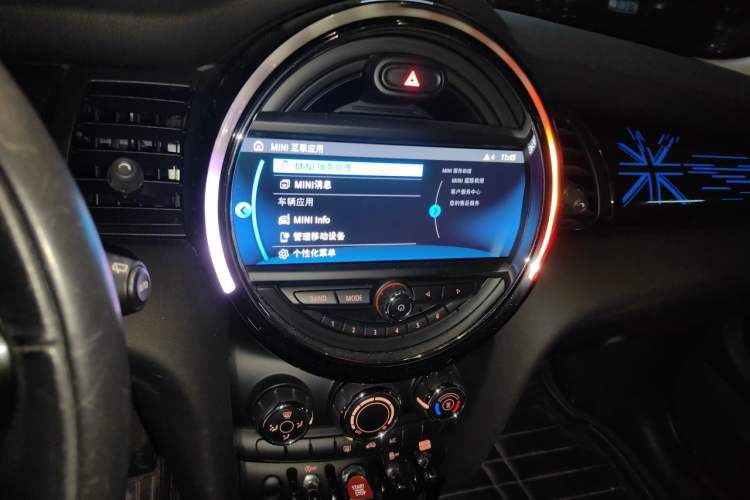 Used MINI 2018 1.5T COOPER Classic Edition Audio And AC Panel