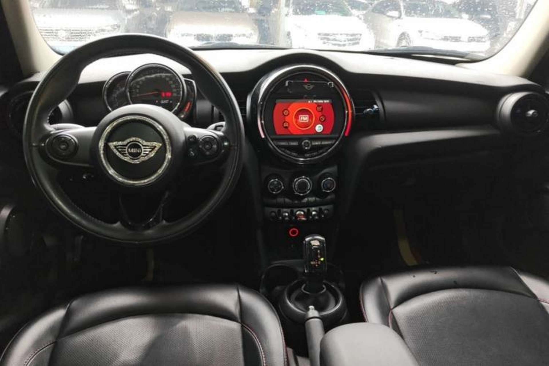 Used MINI 2018 1.5T ONE Five-Door Edition Center Console