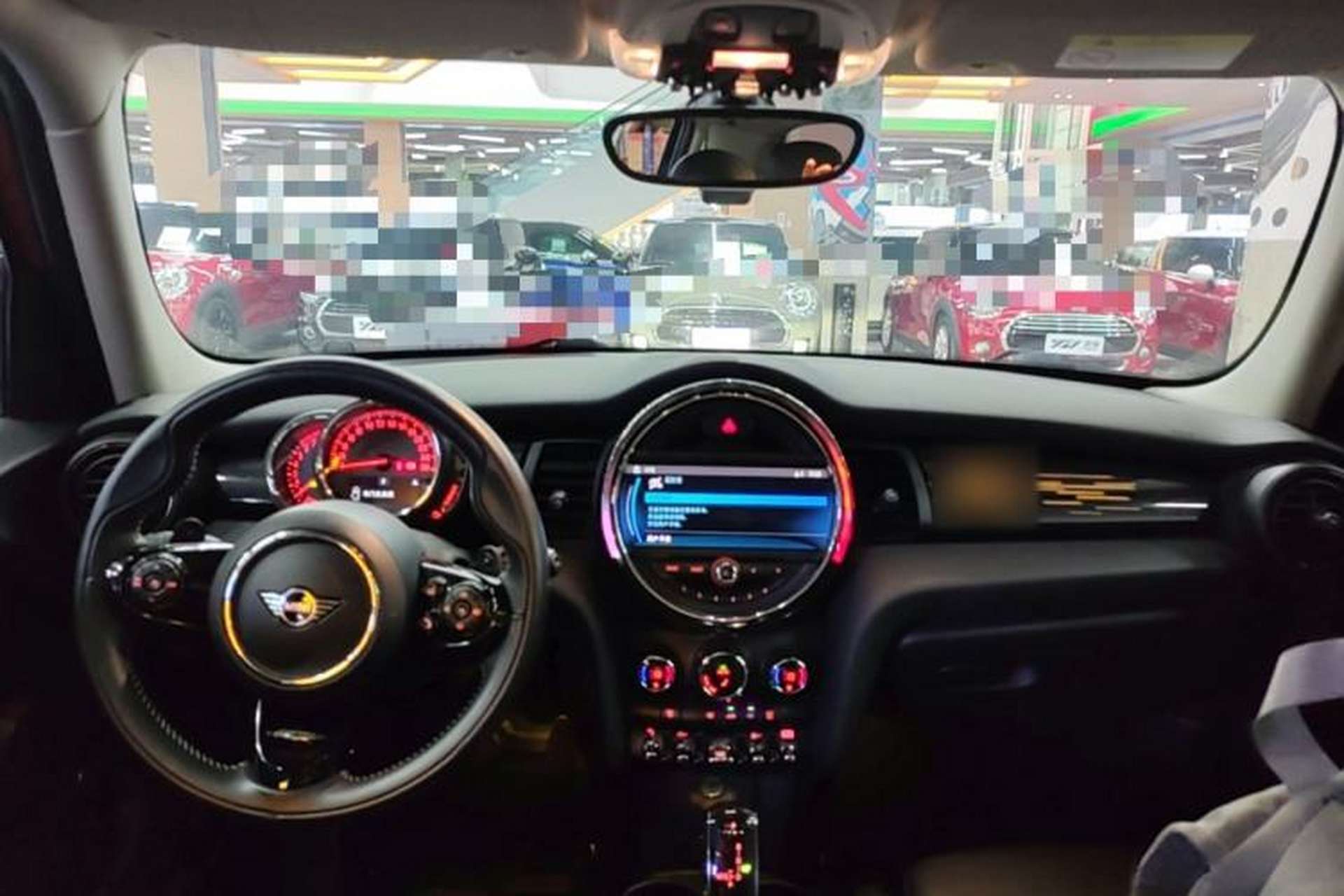 Used MINI 2018 2.0T COOPER S Artist Five-Door Edition Center Console