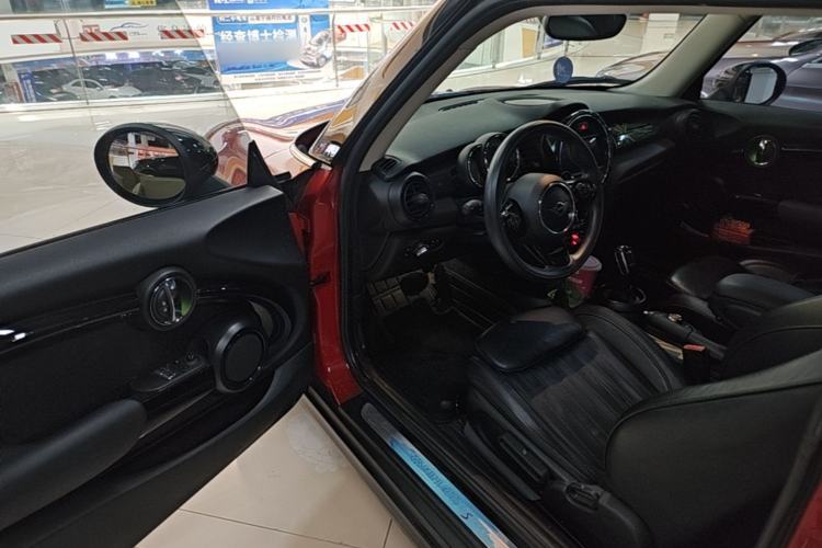 Used MINI 2018 2.0T COOPER S Artist Driver Seat