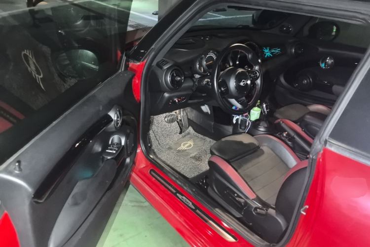Used MINI 2018 2.0T COOPER S Racing Driver Driver Seat