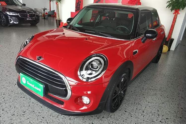 Used MINI 2018 1.5T COOPER Artist Five-Door Edition Guazi used car, China used car export, Used car for sale, Used  cars, Cheapest cars for sale