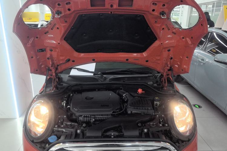 Used MINI 2018 1.5T ONE PLUS Five-Door Edition Engine Bay