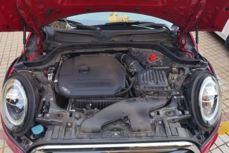 Used MINI 2018 1.5T COOPER Classic Edition Five-Door Version Engine Bay